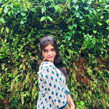 Sangeetha t j